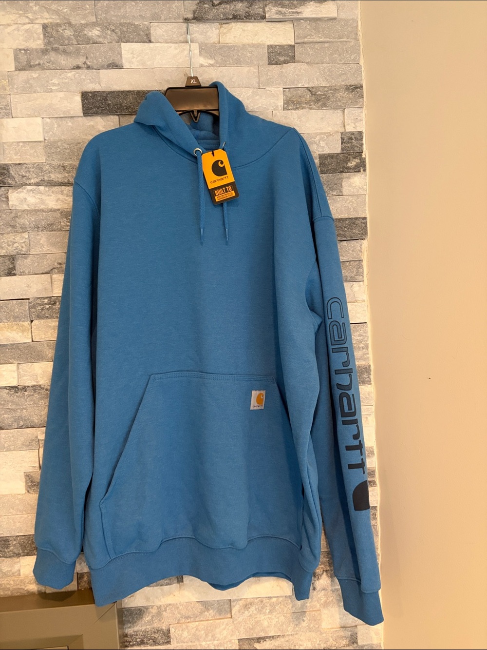 Carhartt men's hoodie new with tags size medium
